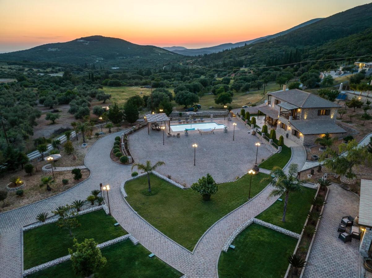 Piedra Villa Troianata Bagian luar foto
