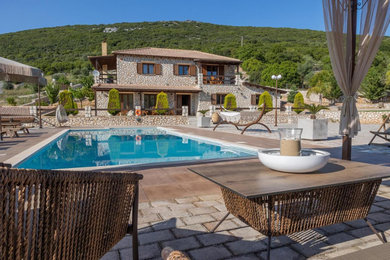 Piedra Villa Troianata Bagian luar foto