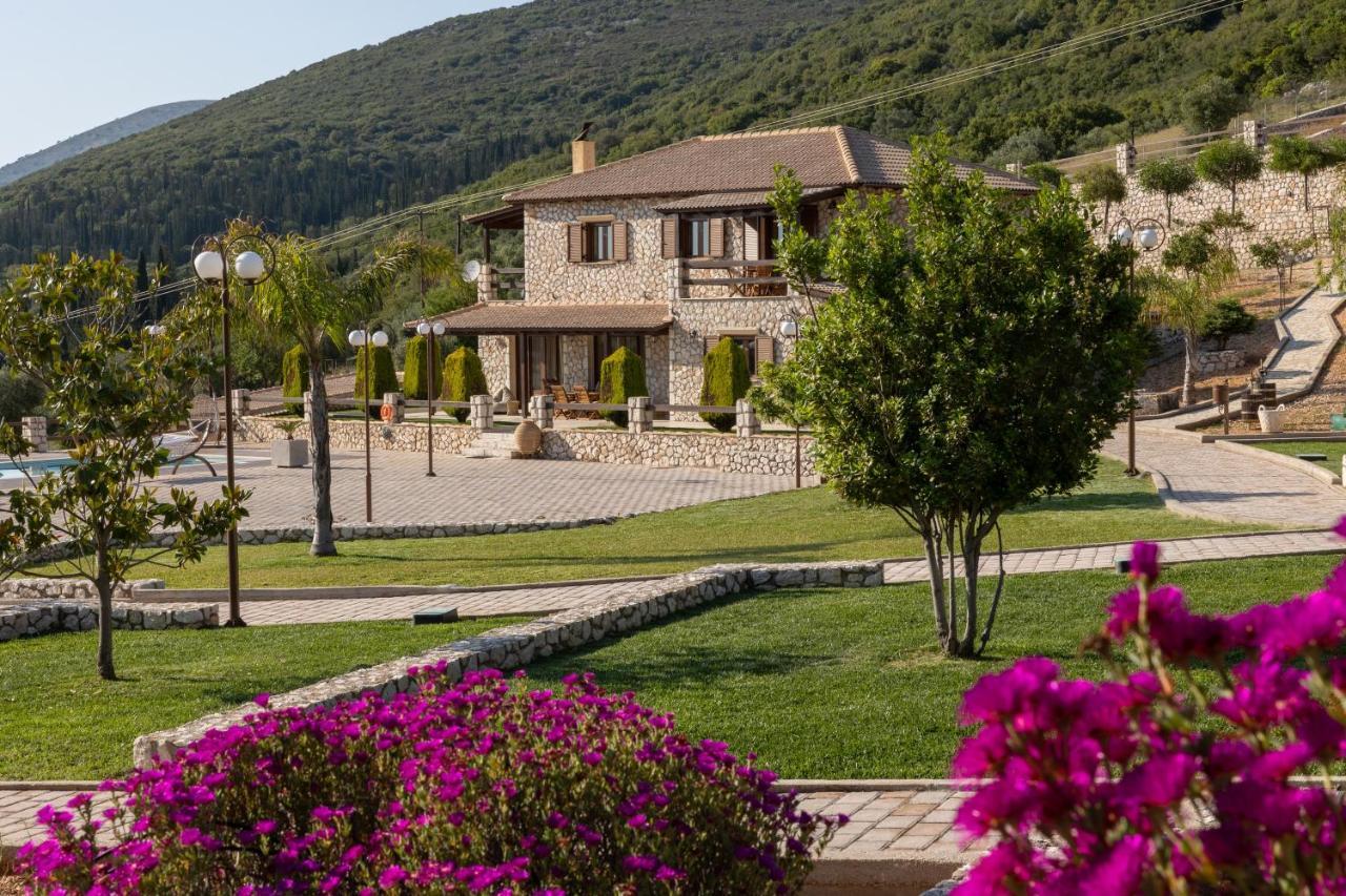 Piedra Villa Troianata Bagian luar foto