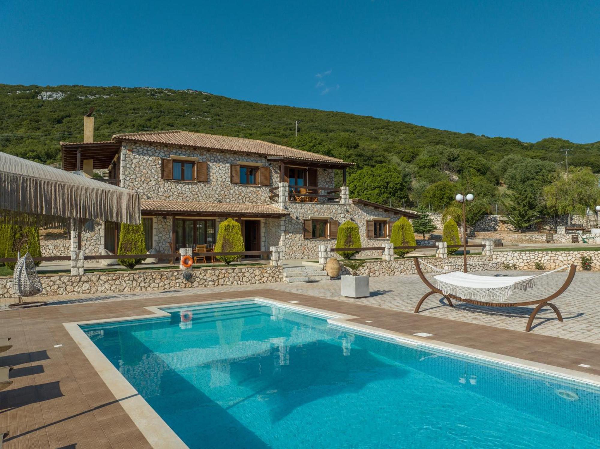 Piedra Villa Troianata Bagian luar foto